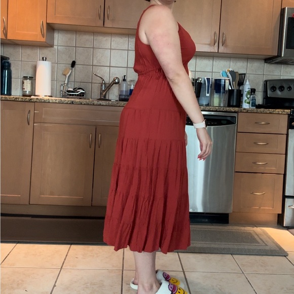 Max Studio Rust Red Dress - Picture 5 of 6